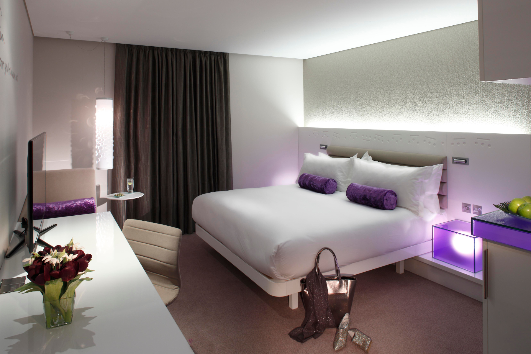 Hotel Fitout-Morrison Hotel-Bedroom 2